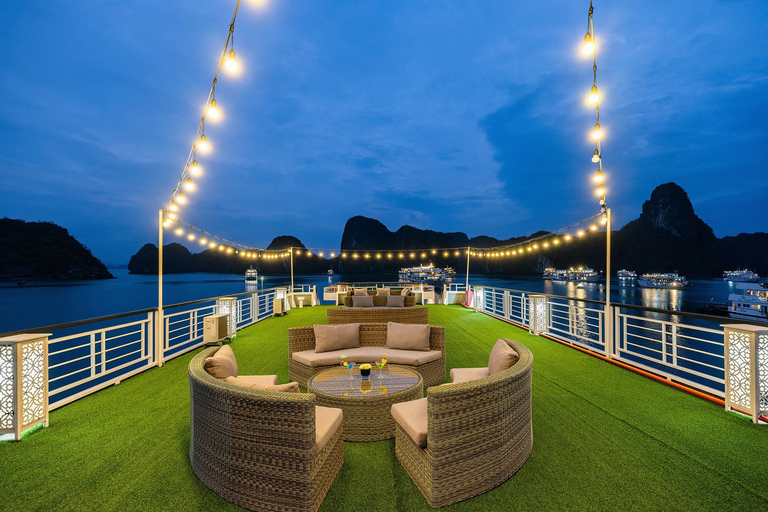 Amanda Pearl Cruise - Ha Long & Lan Ha Bay Multi-Day Cruise Departing at Ha Long (Check-in at 11:00 AM)
