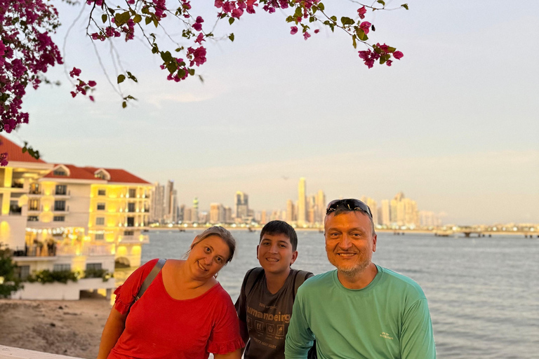 Panama Old Town Tour: Get to know our history and culture Panama Old Town Tour SPANISH: Get to know our history and culture