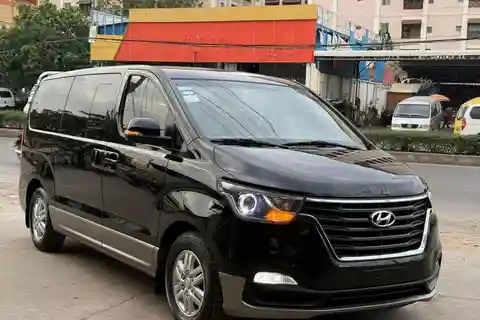 Traslado de táxi particular de Sihanouk vile para a cidade de Siemreab