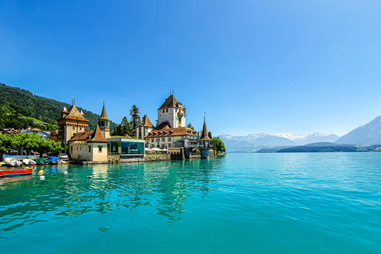 Zurich: 3-Day Private Voyage with Lucerne and Rhine Falls