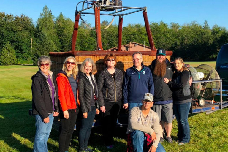 Snohomish: Sunrise Hot Air Balloon Ride with Panoramic Views