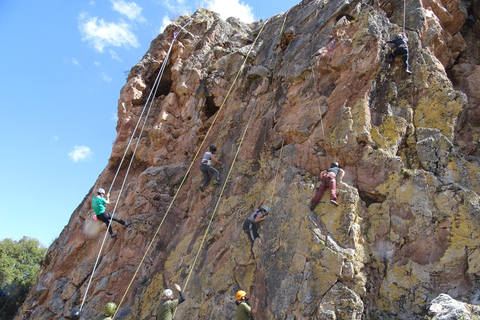 De Cusco: Escalada no Balcão do DiaboDe Cusco: Escalada na varanda do demônio