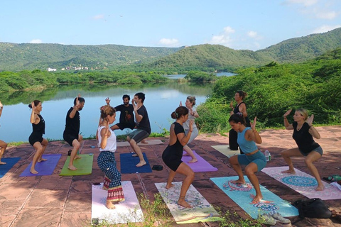 Tour privato di 3 ore di yoga e meditazione a Jaipur