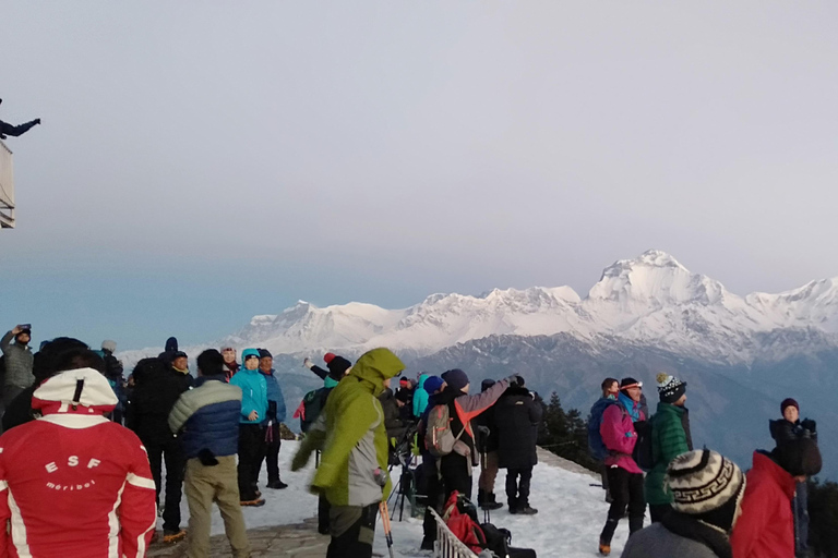 尼泊尔：科普拉山脊徒步旅行尼泊尔科普拉山脊徒步旅行