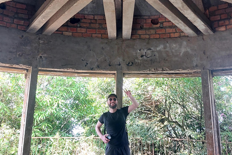 Kampot: Bokor Mountain Tour with locals Bokor Mountain Tour with an Experienced Guide