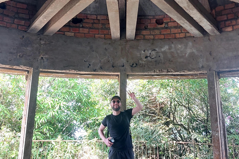 Kampot: Bokor Mountain Tour with locals Bokor Mountain Tour with an Experienced Guide