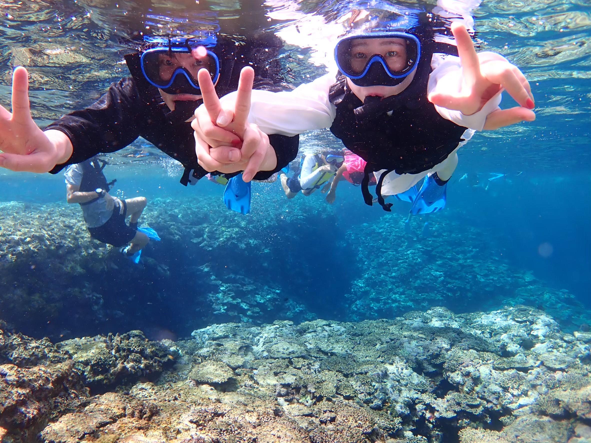 Ishigaki-Insel: Schnorcheln in der Blauen Höhle & Besichtigung von Taketomi