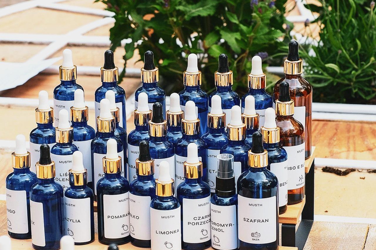 Gdańsk: Perfume Creation Workshop with Profesional Perfumer