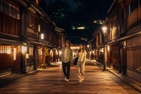 Kanazawa: Nishi Chaya & Riverside Night Photo Walk