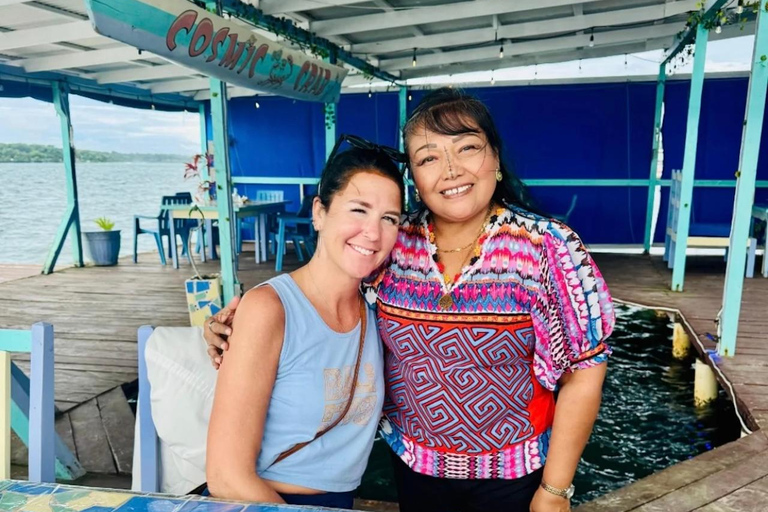 Panama City: Guna Mola Workshop with Indigenous Instructor