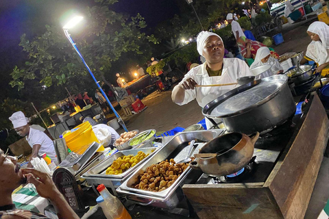 Kamienne miasto: wieczorna wycieczka kulinarna i wizyta na lokalnym targu DarajaniWycieczka prywatna z odbiorem z hotelu i transportem powrotnym