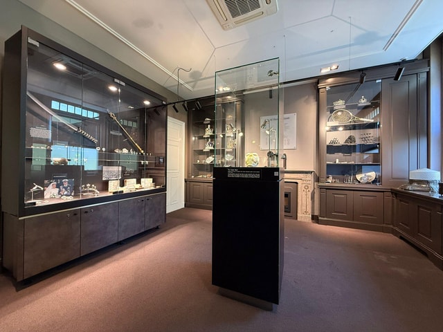 Amsterdam: Diamond Museum Highlights & Guided Factory Tour