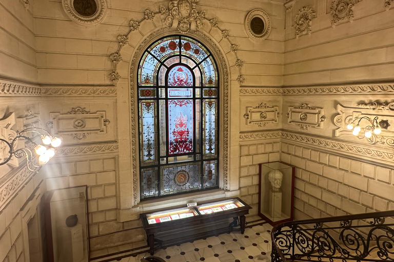 Bilbao: Private guided visit in Italian with a historian