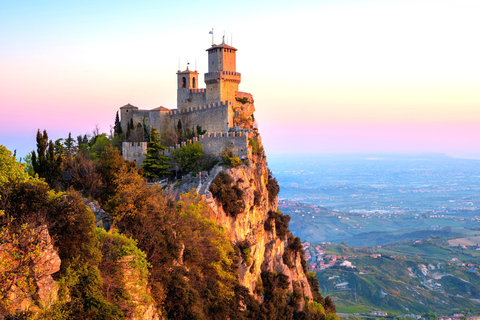 Guided Tour of San Marino with Lunch