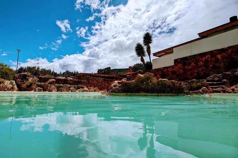 Cuenca: Balneario, piscinas termales, masajes