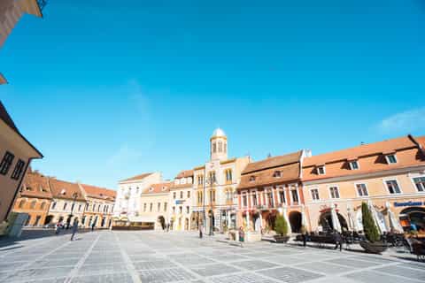 Bucharest: Dracula's Castle, Peleș Castle & Brașov Day Trip