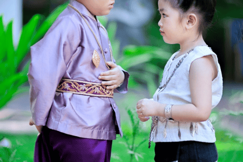 Luang Prabang: Traditional Lao Costume Rental & Photoshoot Full Cultural Experience: Costume, Photoshoot & Workshop