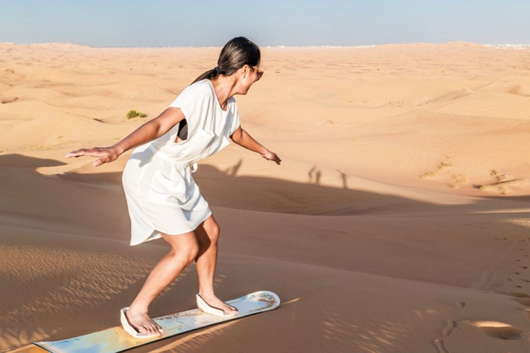 Dubaï : safari dans le désert, quad, sandboard et chameauVisite en groupe avec balade en quad de 35 min en option