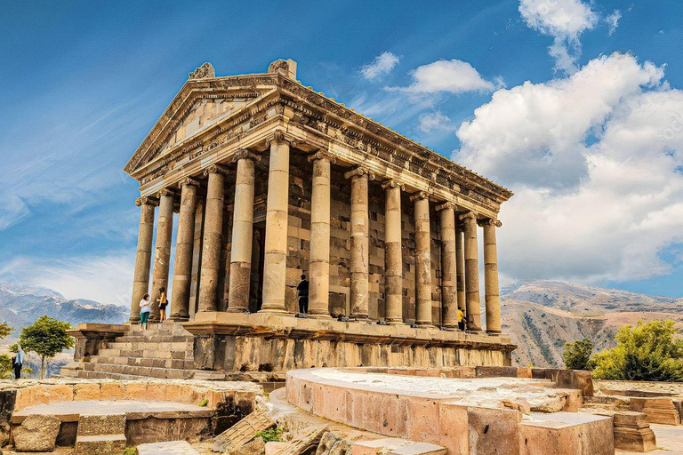 Yerevan: Garni, Geghard, Lake Sevan & Dilijan Day Trip