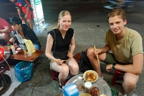 Visite de la cuisine de rue de Hoi An avec Billy