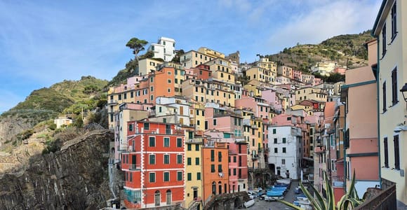Florence: Full day Tour to Cinque Terre and Pisa