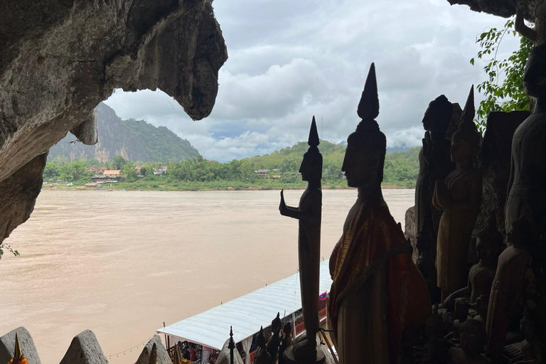 Express Luxury Cruise : Huay Xai to Luang Prabang Same Day