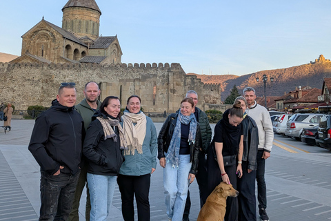 Tbilisi: Mtskheta Storytelling Tour with Wine Tasting