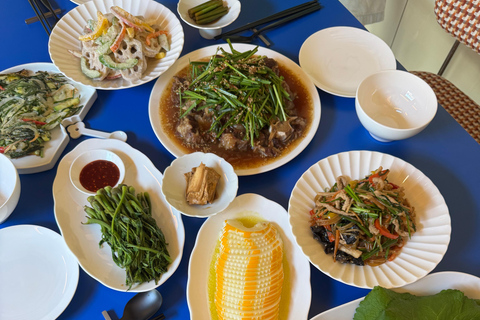 Seúl: comida casera, elaboración de postres, Naksan y paseo por el parqueSeúl: comida casera, elaboración de postres en Naksan y paseo por el parque