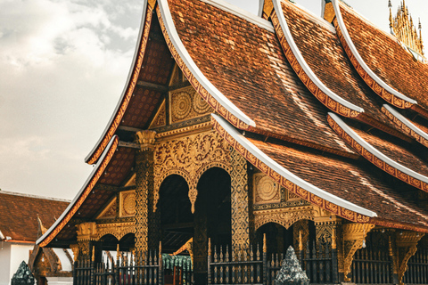 Vientiane, Vang Vieng, &amp; Luang Prabang 4 Days Tour