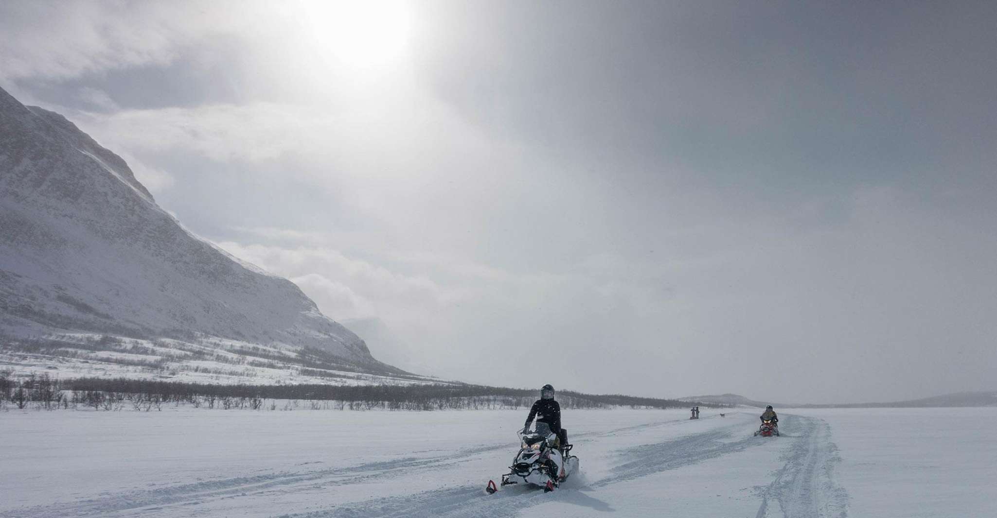 Schneemobil Abenteuer Abisko (Fahren Sie Ihre eigenen) - Hizvo