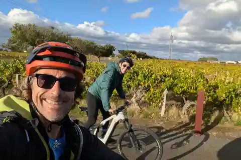 Adelaide Hills: E-Bike Self-Guided Tour with Coffee and Cake