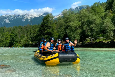 Bovec: Kinder Abenteuer Rafting auf der Soča + GRATIS Fotos