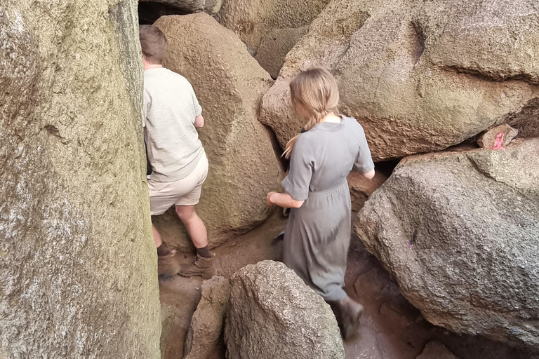 Kit-Mikayi Historical Stone Hiking Tour