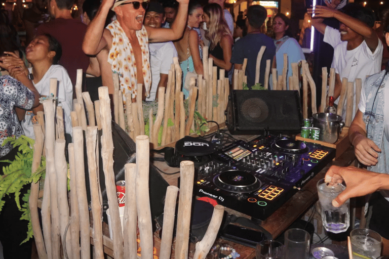 Bike into Gili's sunset and nightlife Bike into Gili's sunset and nightlife