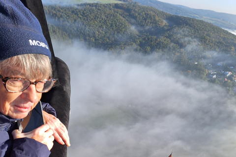 From Prague: Balloon ride with Champagne & Picnic