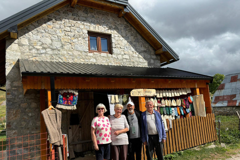 Sarajevo: Highlands Path Guided Hike with Lunch