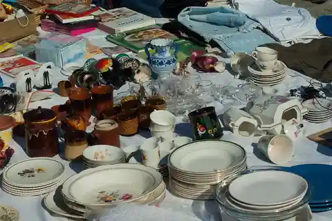 Dongmyo Flea Market Vintage Vibes Local Guided Tour