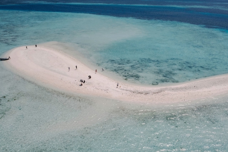 L'île de Komodo : 3D2N Excursion privée en bateau rapide, visite terrestre et hôtel