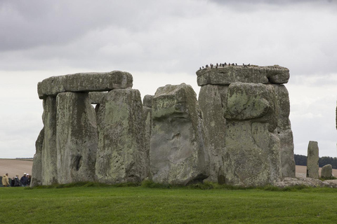 Tour privato di Windsor Stonehenge Bath da Londra con Pass