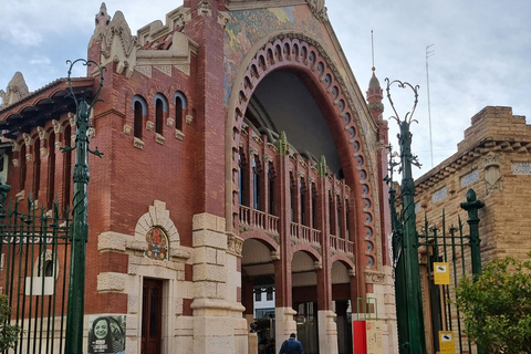 Valencia: Bike Tour, historic center & arts-sciences museum