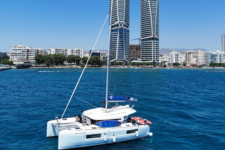 Limassol: Luxury Private Cruises with Catamaran Lagoon 40 Limassol: Luxury Private Half-Day Catamaran Cruise