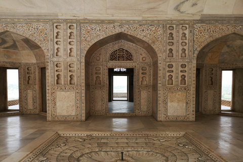 Van Delhi: All-inclusive Taj Mahal Sunrise & Agra Fort TourChauffeur + privéauto + gids