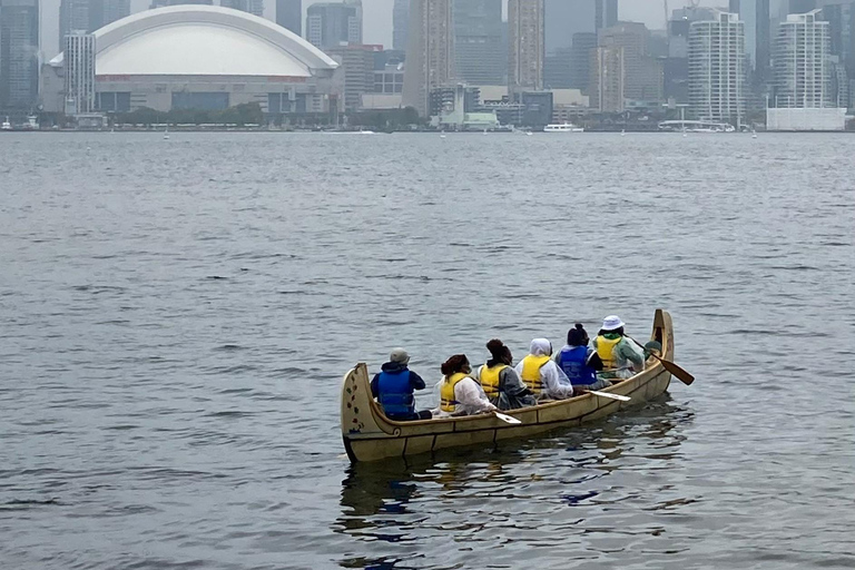 Toronto: Fall Colours Canoe Tour of the Toronto Islands Toronto: Fall Foliage Canoe Tour of the Toronto Islands