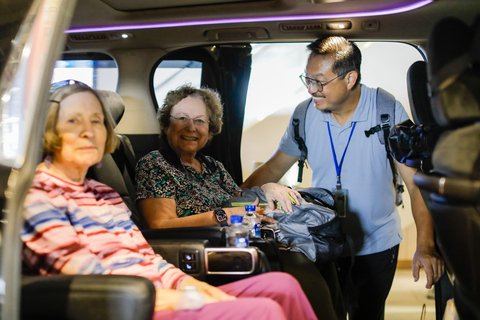 Hong Kong: Private City Highlights Tour with Car 4 hours Hong Kong Highlights with Private Guide and Car