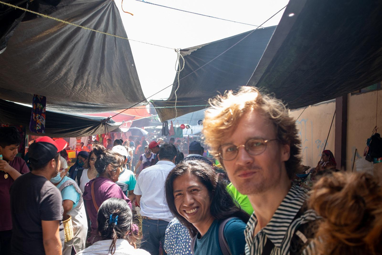 Oaxaca: Walking Traditional Food Tour with Ancestral Drinks