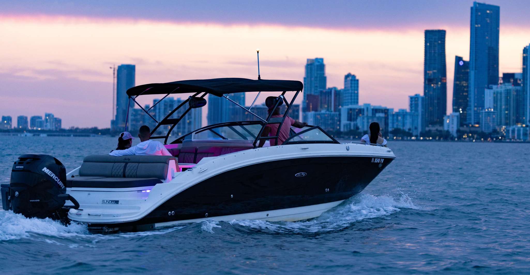 Miami: Private Boat Charter Guided and Tailored Experience photo 15