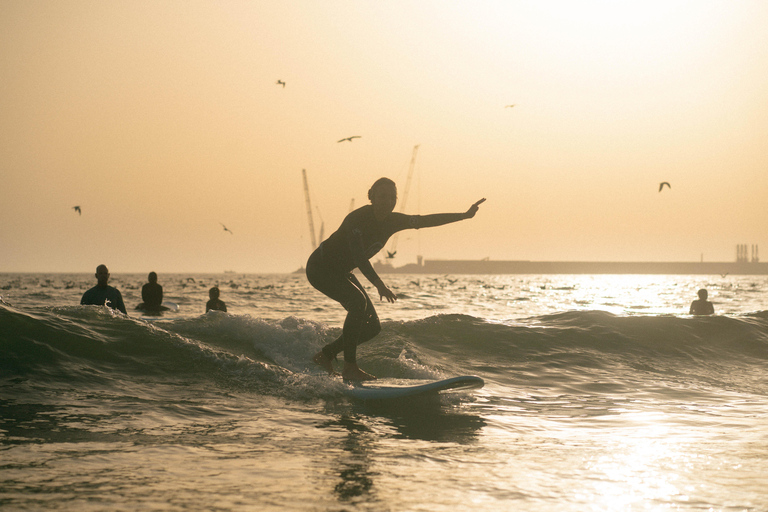 ماتوسينوس: درس ركوب الأمواج لجميع المستويات
