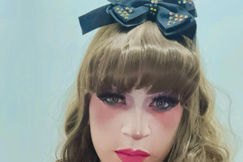 巴亚尔塔港变装皇后体验