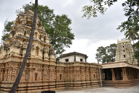 Spiritual Trails of Bangalore: Guided Half-Day Tour in Car