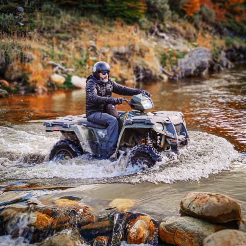Visit Adventure 360º in Quads with Lunch in Ushuaia